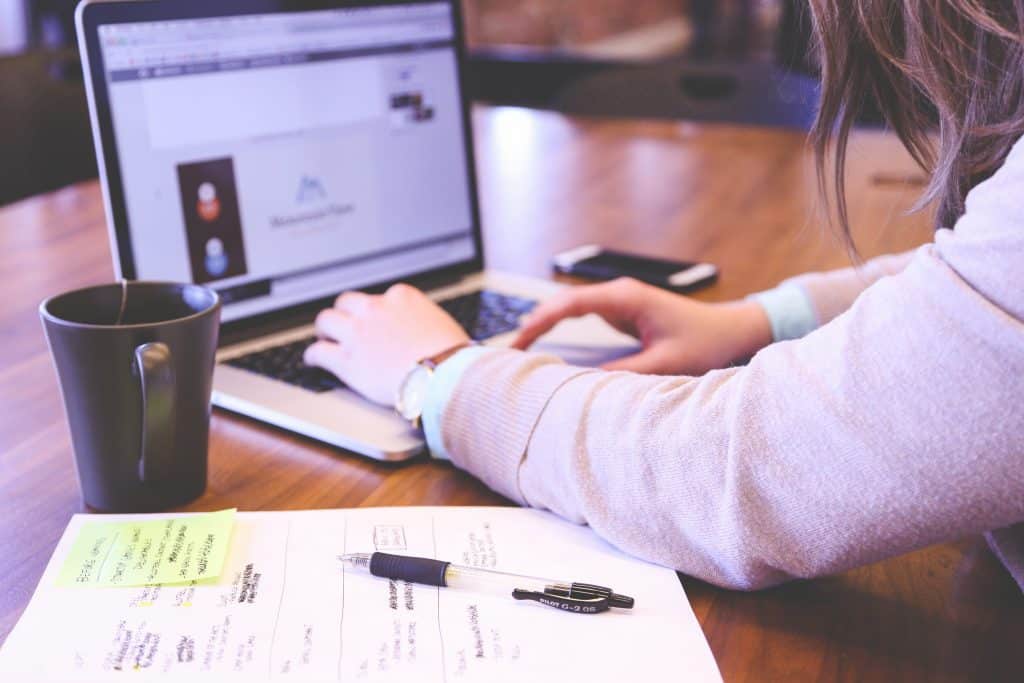 4 Things to Look for in a PR Agency startup photos 1 1024x683 - 4 Things to Look for in a PR Agency