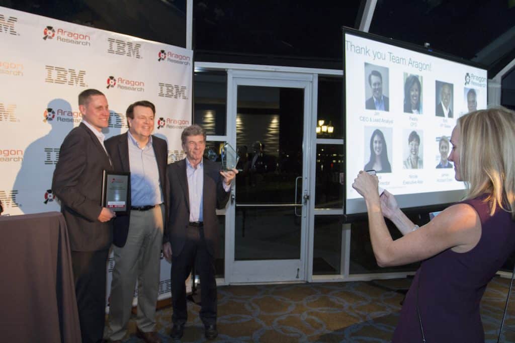 2016 Hot Vendors nintex-team